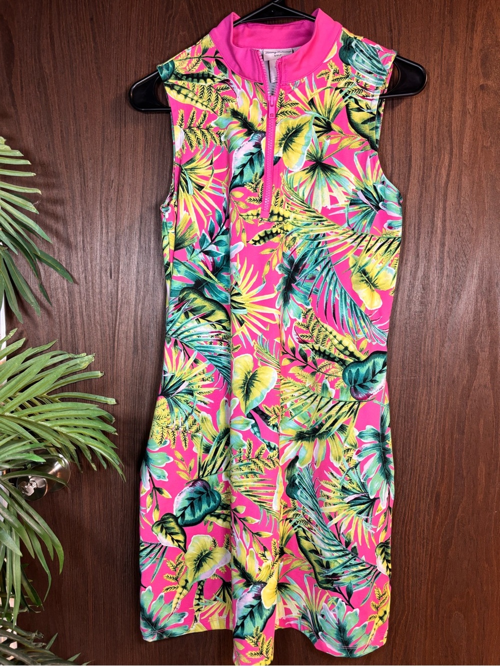 Tommy Bahama Golf Tropical Pink Sleeveless Dress Size S Resort Golfcore